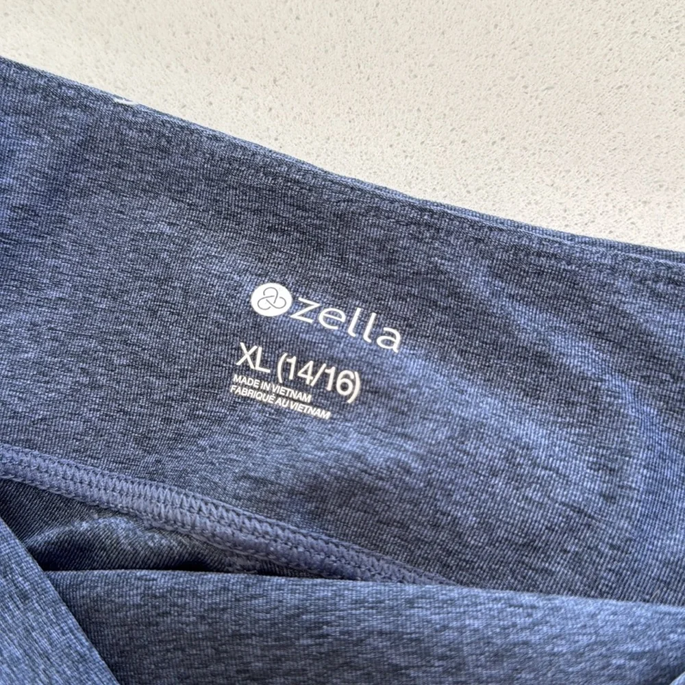 NEW Zella Blue and Black Sheer Leggings
